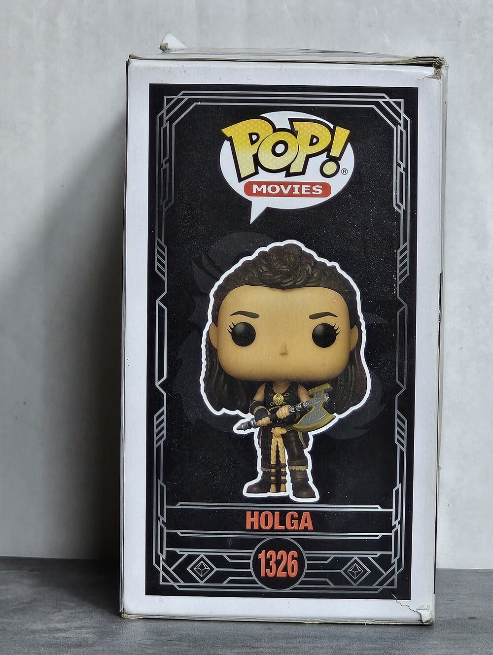 Funko pop Dungeons and Dragons Holga #1326 - Picture 5 of 6